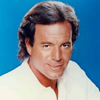  Julio Iglesias